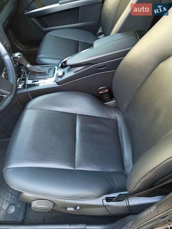 Внедорожник / Кроссовер Mercedes-Benz GLK-Class 2012 в Киеве