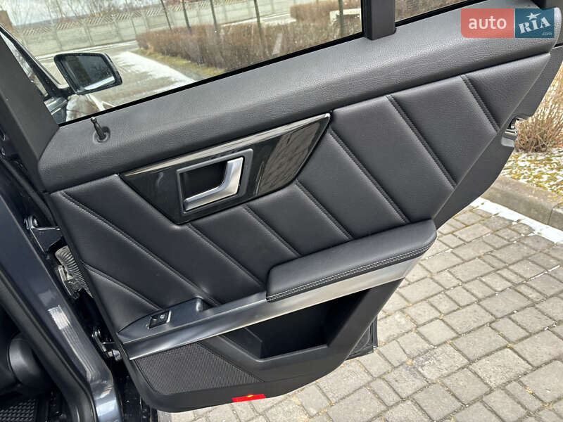 Внедорожник / Кроссовер Mercedes-Benz GLK-Class 2013 в Ивано-Франковске фото 12 Внедорожник / Кроссовер Mercedes-Benz GLK-Class 2013 в Ивано-Франковске