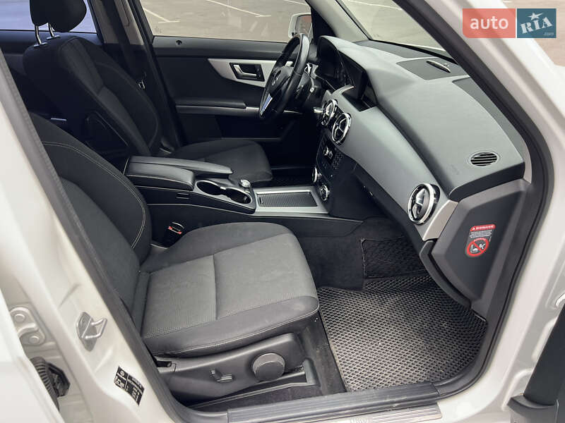 Внедорожник / Кроссовер Mercedes-Benz GLK-Class 2013 в Виннице