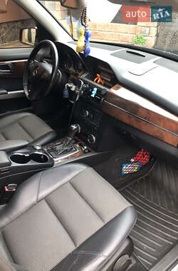 Позашляховик / Кросовер Mercedes-Benz GLK-Class 2011 в 
