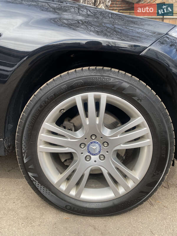 Позашляховик / Кросовер Mercedes-Benz GLK-Class 2014 в Житомирі