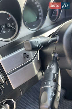 Внедорожник / Кроссовер Mercedes-Benz GLK-Class 2010 в 