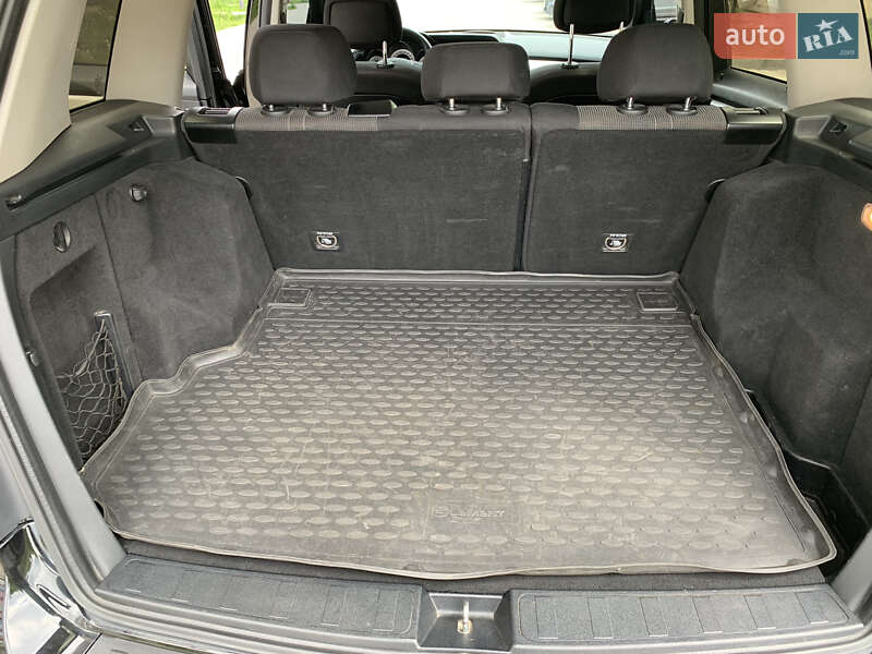 Внедорожник / Кроссовер Mercedes-Benz GLK-Class 2014 в Ивано-Франковске