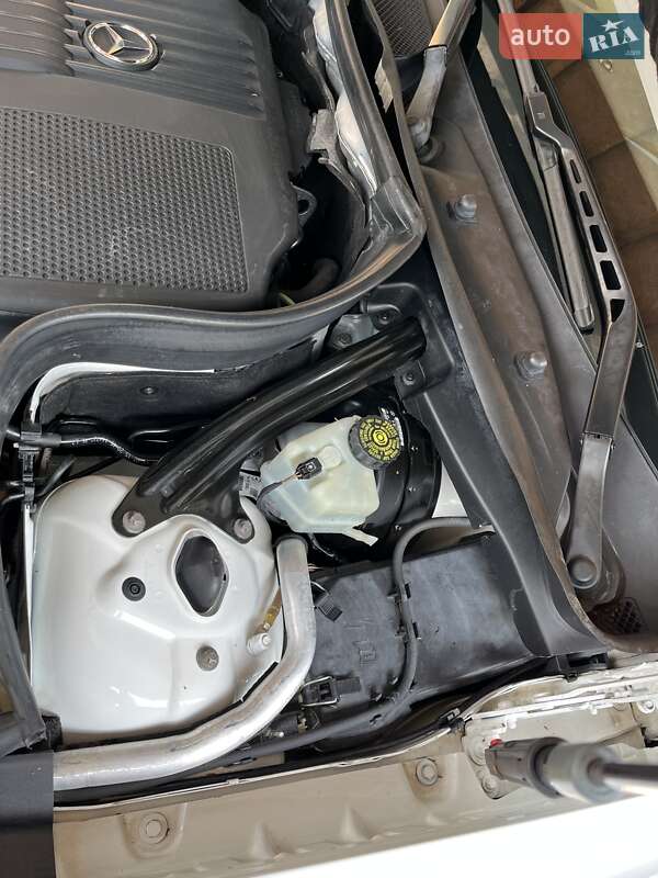 Внедорожник / Кроссовер Mercedes-Benz GLK-Class 2015 в Жмеринке фото 31 Внедорожник / Кроссовер Mercedes-Benz GLK-Class 2015 в Жмеринке