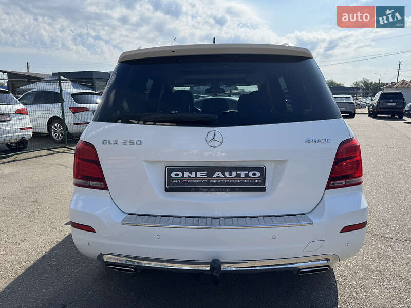 Позашляховик / Кросовер Mercedes-Benz GLK-Class 2014 в Києві