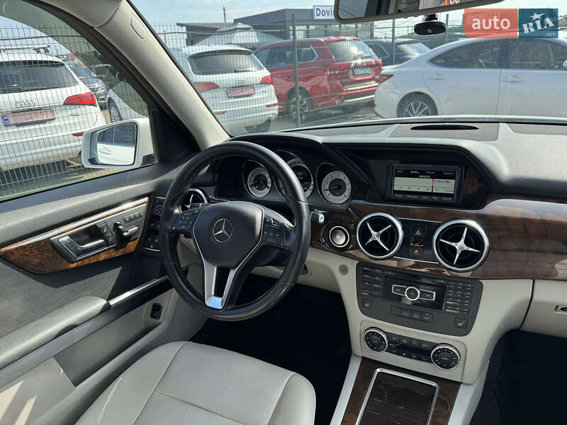 Позашляховик / Кросовер Mercedes-Benz GLK-Class 2014 в Києві
