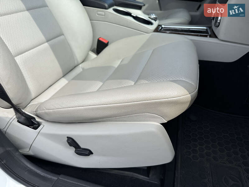 Позашляховик / Кросовер Mercedes-Benz GLK-Class 2014 в Києві