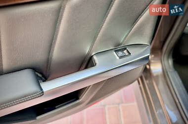 Внедорожник / Кроссовер Mercedes-Benz GLK-Class 2013 в 