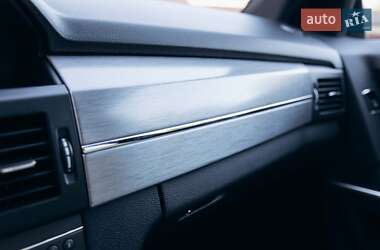 Внедорожник / Кроссовер Mercedes-Benz GLK-Class 2009 в 