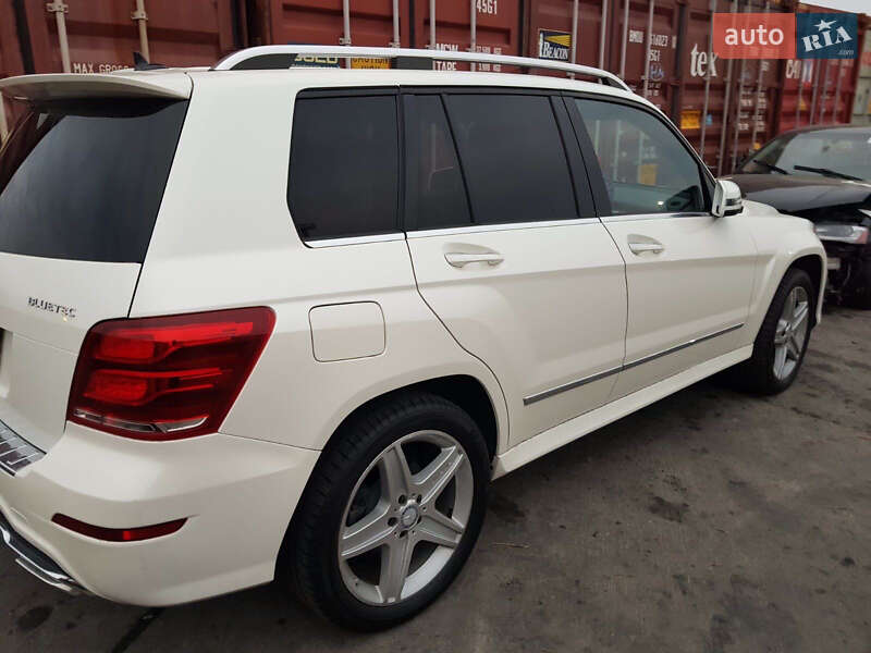 Внедорожник / Кроссовер Mercedes-Benz GLK-Class 2015 в Львове