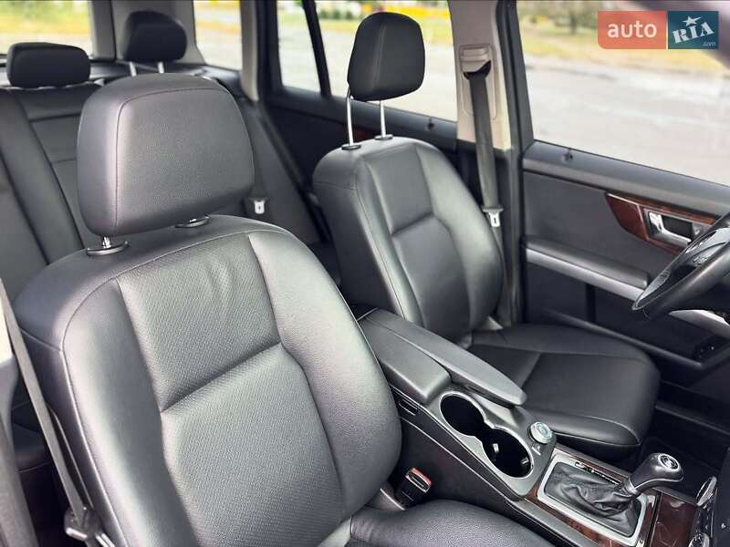 Внедорожник / Кроссовер Mercedes-Benz GLK-Class 2010 в Запорожье