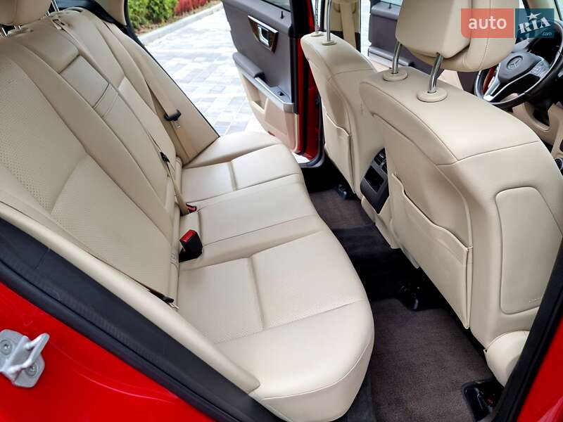 Внедорожник / Кроссовер Mercedes-Benz GLK-Class 2015 в Виннице