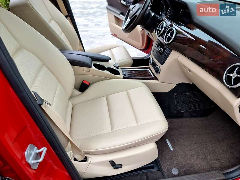 Внедорожник / Кроссовер Mercedes-Benz GLK-Class 2015 в Виннице