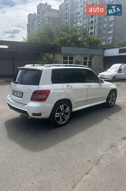 Позашляховик / Кросовер Mercedes-Benz GLK-Class 2010 в 