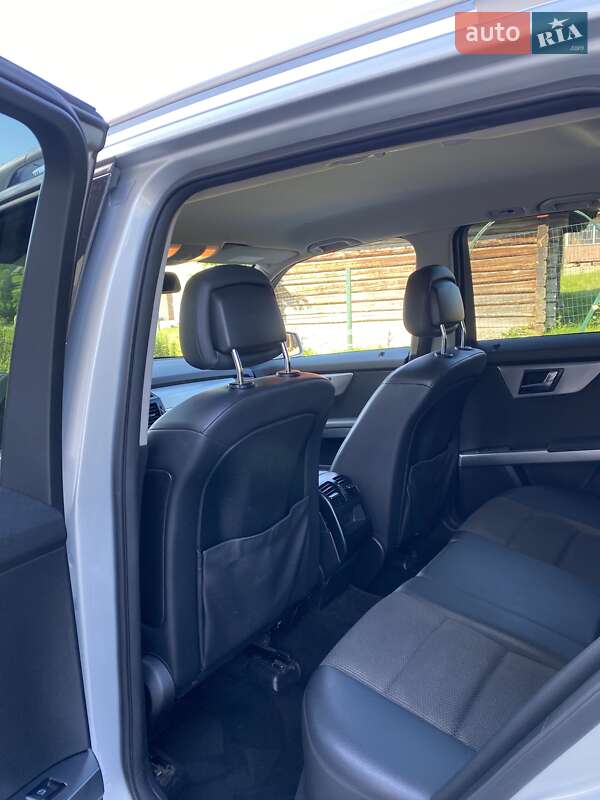 Внедорожник / Кроссовер Mercedes-Benz GLK-Class 2010 в Львове