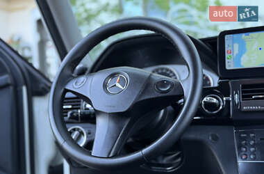 Внедорожник / Кроссовер Mercedes-Benz GLK-Class 2011 в 