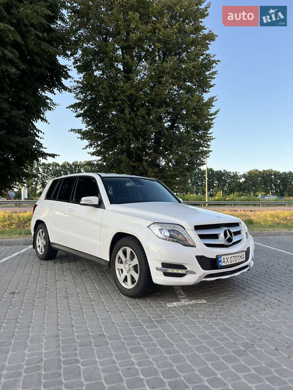 Внедорожник / Кроссовер Mercedes-Benz GLK-Class 2013 в 