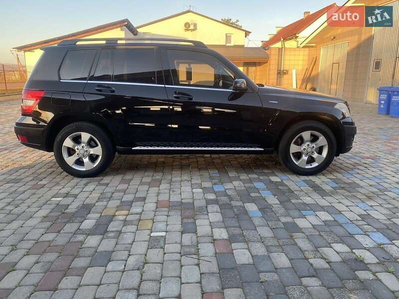 Позашляховик / Кросовер Mercedes-Benz GLK-Class 2011 в Мукачевому