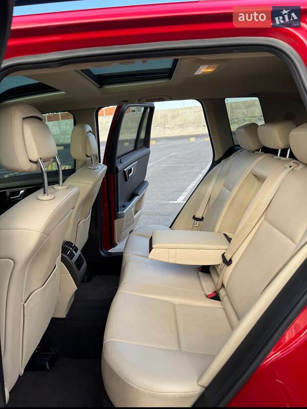 Позашляховик / Кросовер Mercedes-Benz GLK-Class 2013 в Львові