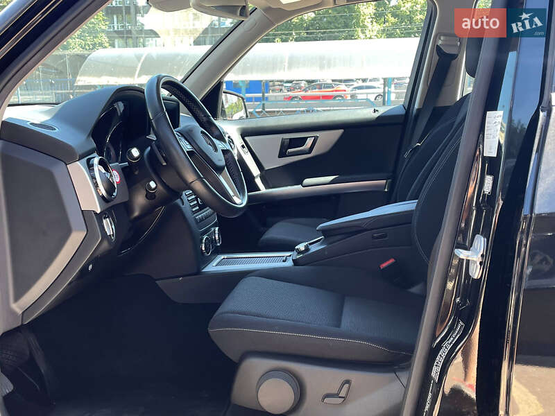 Внедорожник / Кроссовер Mercedes-Benz GLK-Class 2014 в Киеве
