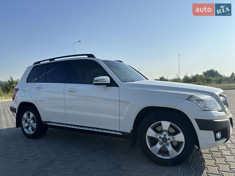 Позашляховик / Кросовер Mercedes-Benz GLK-Class 2009 в Голованівську