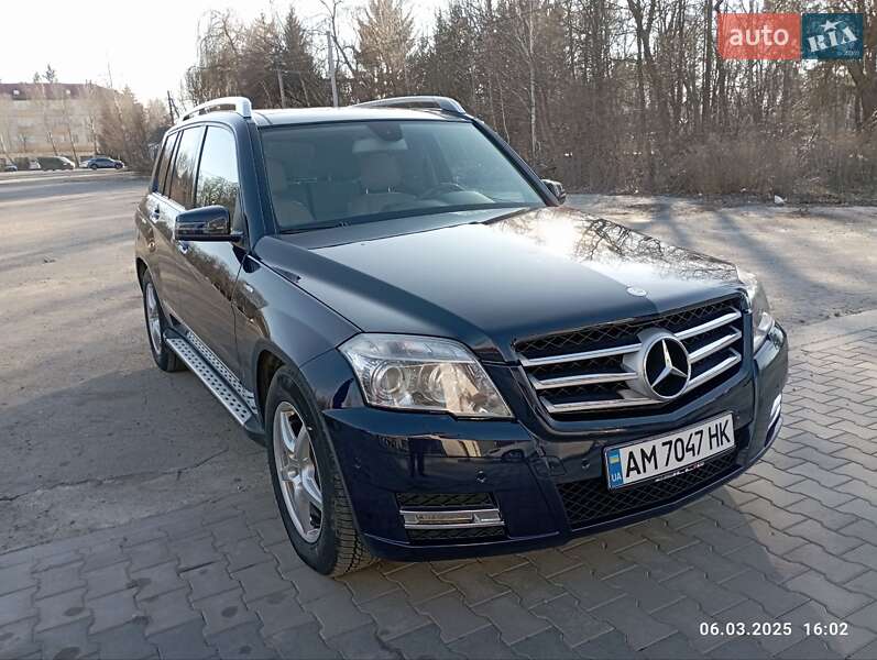 Внедорожник / Кроссовер Mercedes-Benz GLK-Class 2012 в 