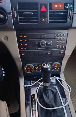 Внедорожник / Кроссовер Mercedes-Benz GLK-Class 2011 в 