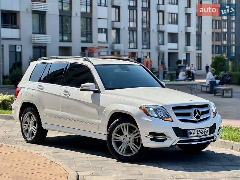Позашляховик / Кросовер Mercedes-Benz GLK-Class 2014 в Києві