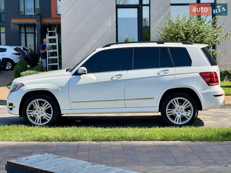 Позашляховик / Кросовер Mercedes-Benz GLK-Class 2014 в Києві