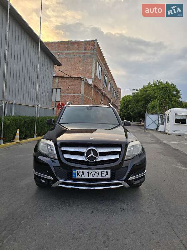 Внедорожник / Кроссовер Mercedes-Benz GLK-Class 2012 в Черновцах