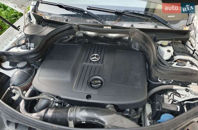 Внедорожник / Кроссовер Mercedes-Benz GLK-Class 2014 в Киеве