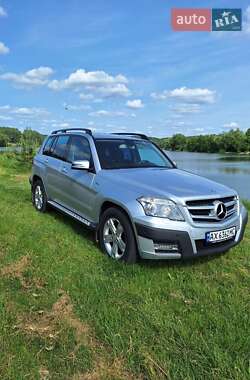 Внедорожник / Кроссовер Mercedes-Benz GLK-Class 2010 в 