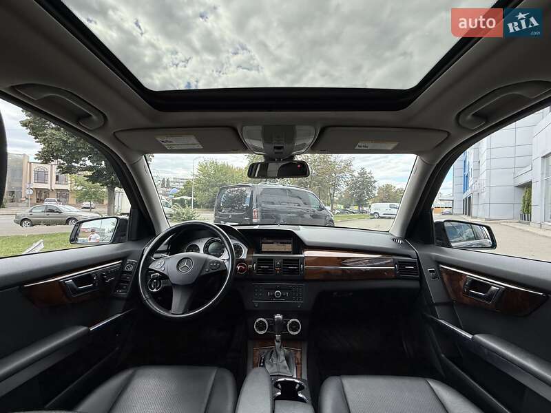 Внедорожник / Кроссовер Mercedes-Benz GLK-Class 2012 в Киеве