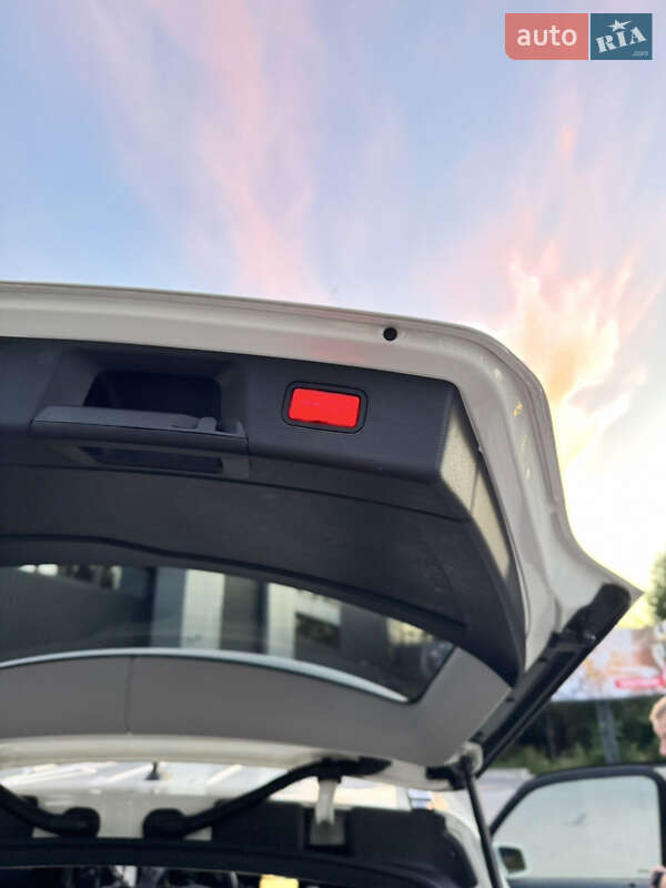 Позашляховик / Кросовер Mercedes-Benz GLK-Class 2010 в Рівному фото 24 Позашляховик / Кросовер Mercedes-Benz GLK-Class 2010 в Рівному