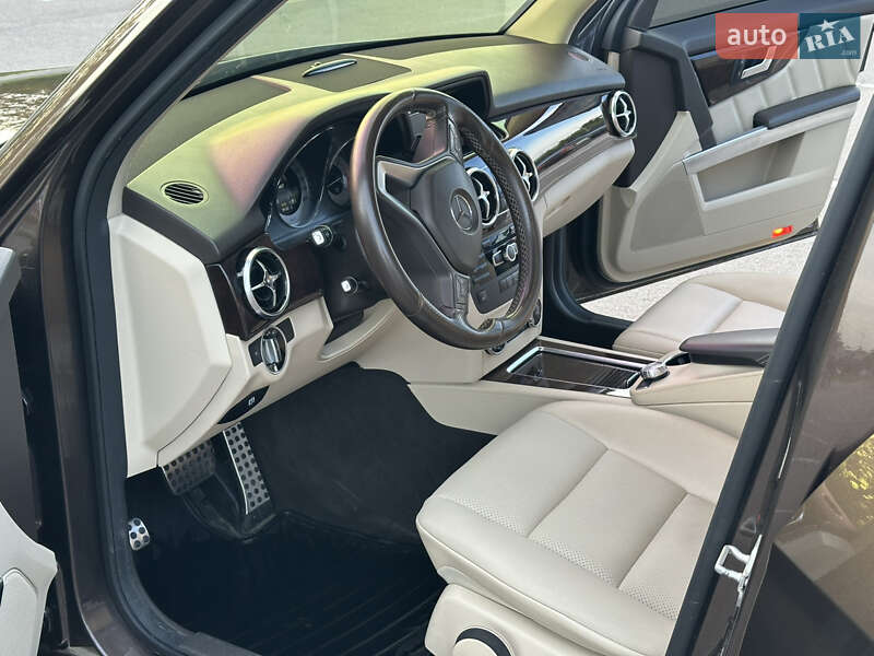 Позашляховик / Кросовер Mercedes-Benz GLK-Class 2013 в Рівному