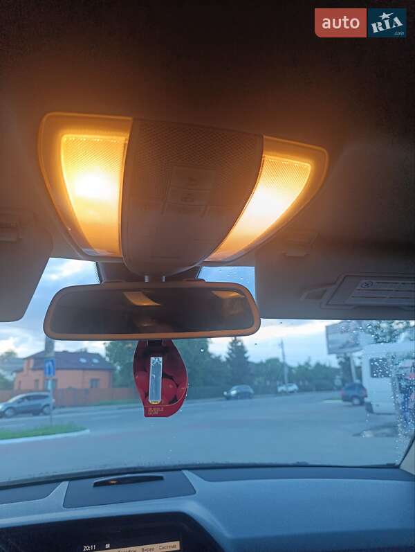 Внедорожник / Кроссовер Mercedes-Benz GLK-Class 2011 в Ивано-Франковске