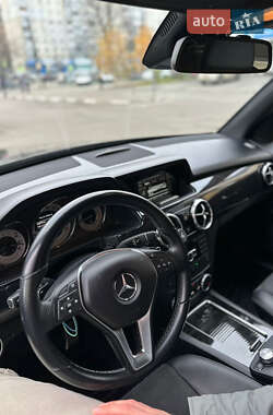 Позашляховик / Кросовер Mercedes-Benz GLK-Class 2013 в 