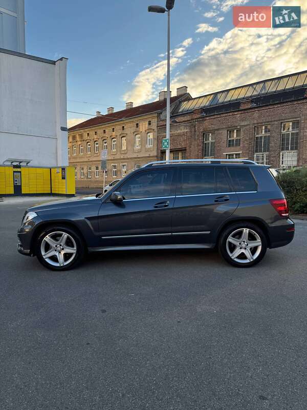 Mercedes-Benz GLK-Class 2013