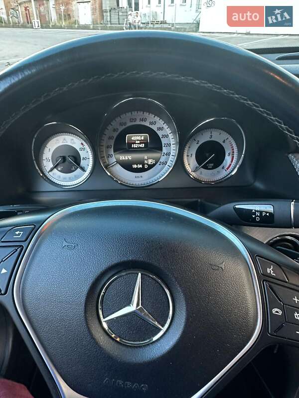 Внедорожник / Кроссовер Mercedes-Benz GLK-Class 2013 в Киеве