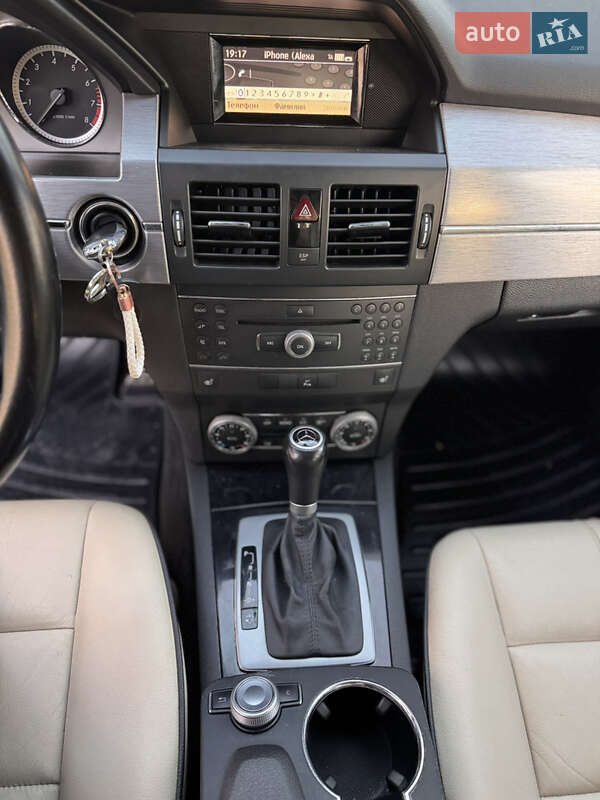 Внедорожник / Кроссовер Mercedes-Benz GLK-Class 2008 в Житомире фото 18 Внедорожник / Кроссовер Mercedes-Benz GLK-Class 2008 в Житомире