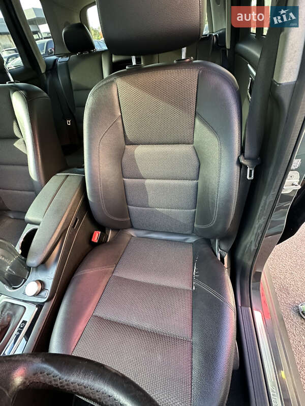 Внедорожник / Кроссовер Mercedes-Benz GLK-Class 2009 в Киеве