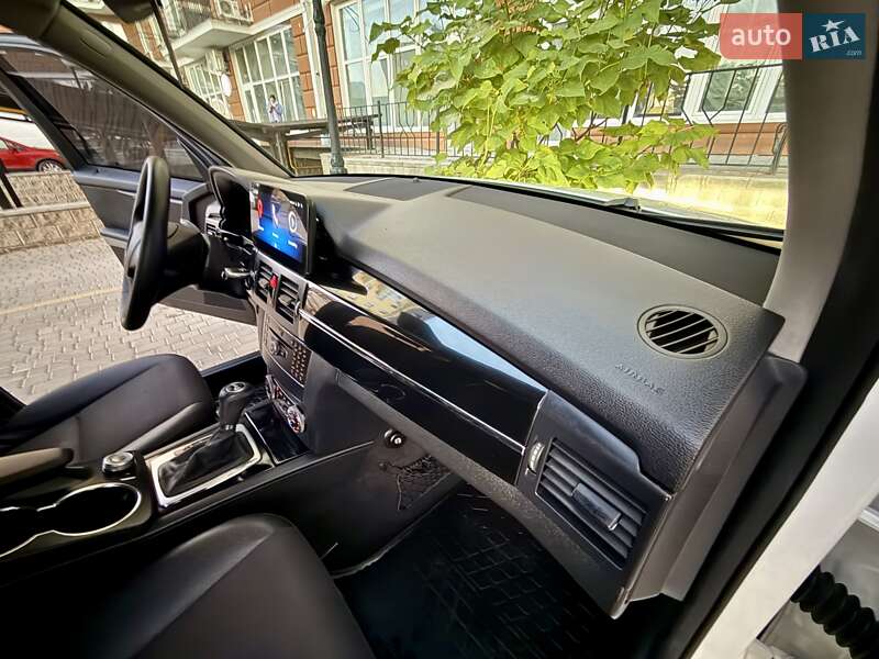 Внедорожник / Кроссовер Mercedes-Benz GLK-Class 2011 в Одессе
