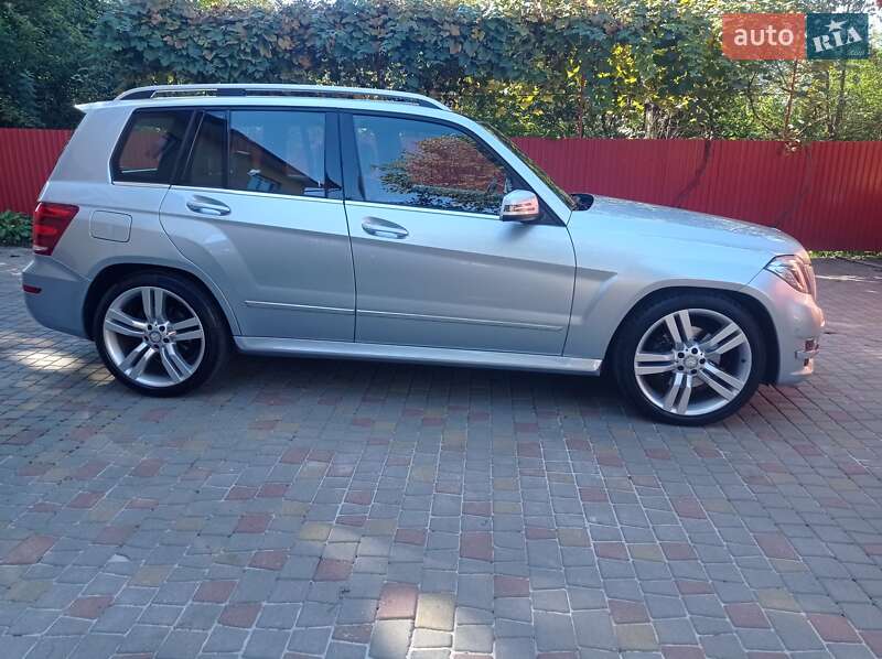 Внедорожник / Кроссовер Mercedes-Benz GLK-Class 2013 в Коломые фото 2 Внедорожник / Кроссовер Mercedes-Benz GLK-Class 2013 в Коломые