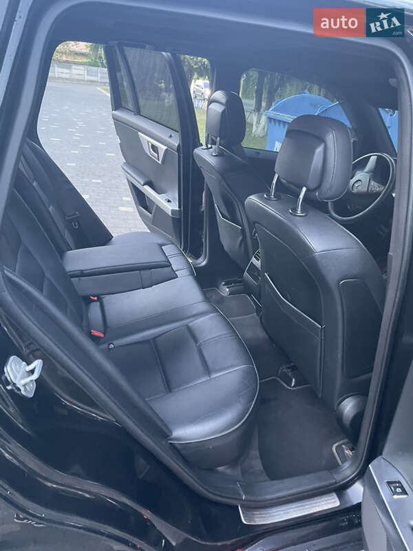 Внедорожник / Кроссовер Mercedes-Benz GLK-Class 2008 в Ужгороде фото 5 Внедорожник / Кроссовер Mercedes-Benz GLK-Class 2008 в Ужгороде