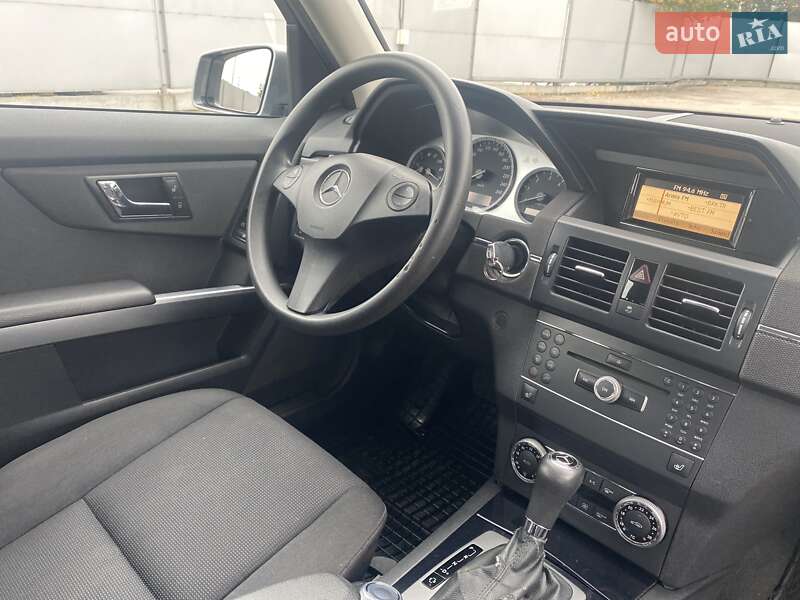 Внедорожник / Кроссовер Mercedes-Benz GLK-Class 2010 в Киеве