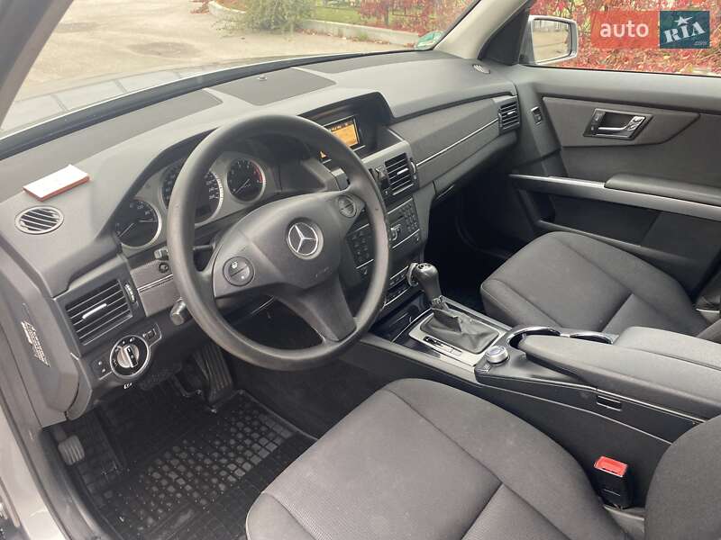 Внедорожник / Кроссовер Mercedes-Benz GLK-Class 2010 в Киеве