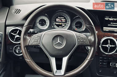 Позашляховик / Кросовер Mercedes-Benz GLK-Class 2012 в  фото 32 Позашляховик / Кросовер Mercedes-Benz GLK-Class 2012 в