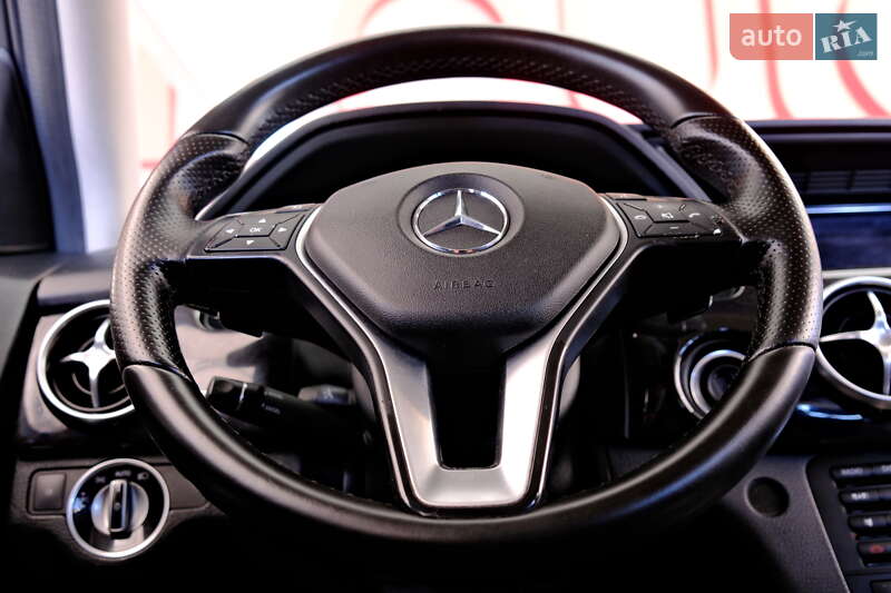 Позашляховик / Кросовер Mercedes-Benz GLK-Class 2015 в Одесі
