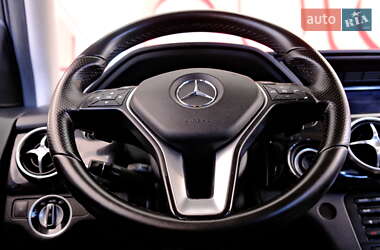 Позашляховик / Кросовер Mercedes-Benz GLK-Class 2015 в 