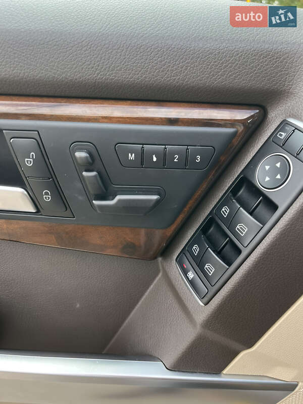 Внедорожник / Кроссовер Mercedes-Benz GLK-Class 2015 в Измаиле фото 19 Внедорожник / Кроссовер Mercedes-Benz GLK-Class 2015 в Измаиле